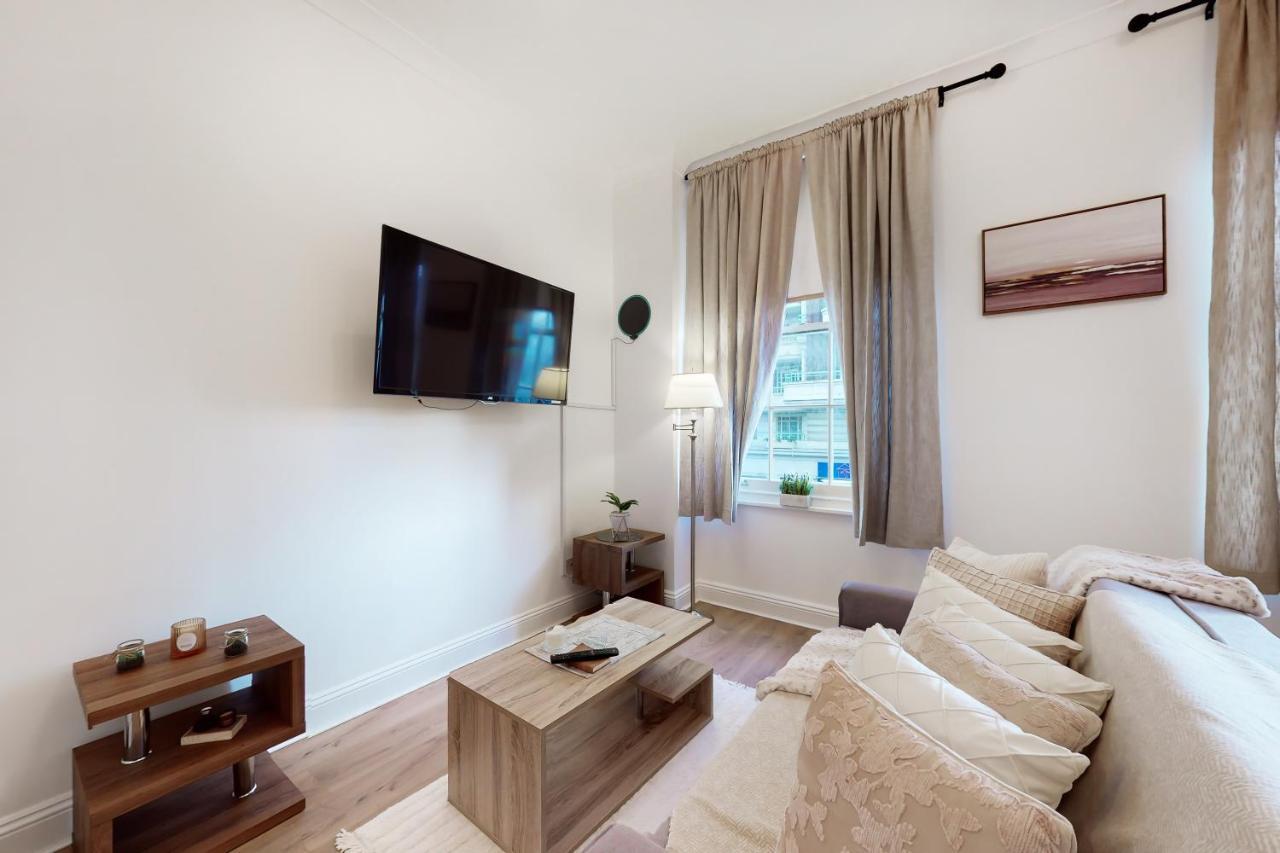 Park Lane Apartments Baker Street Londra Esterno foto